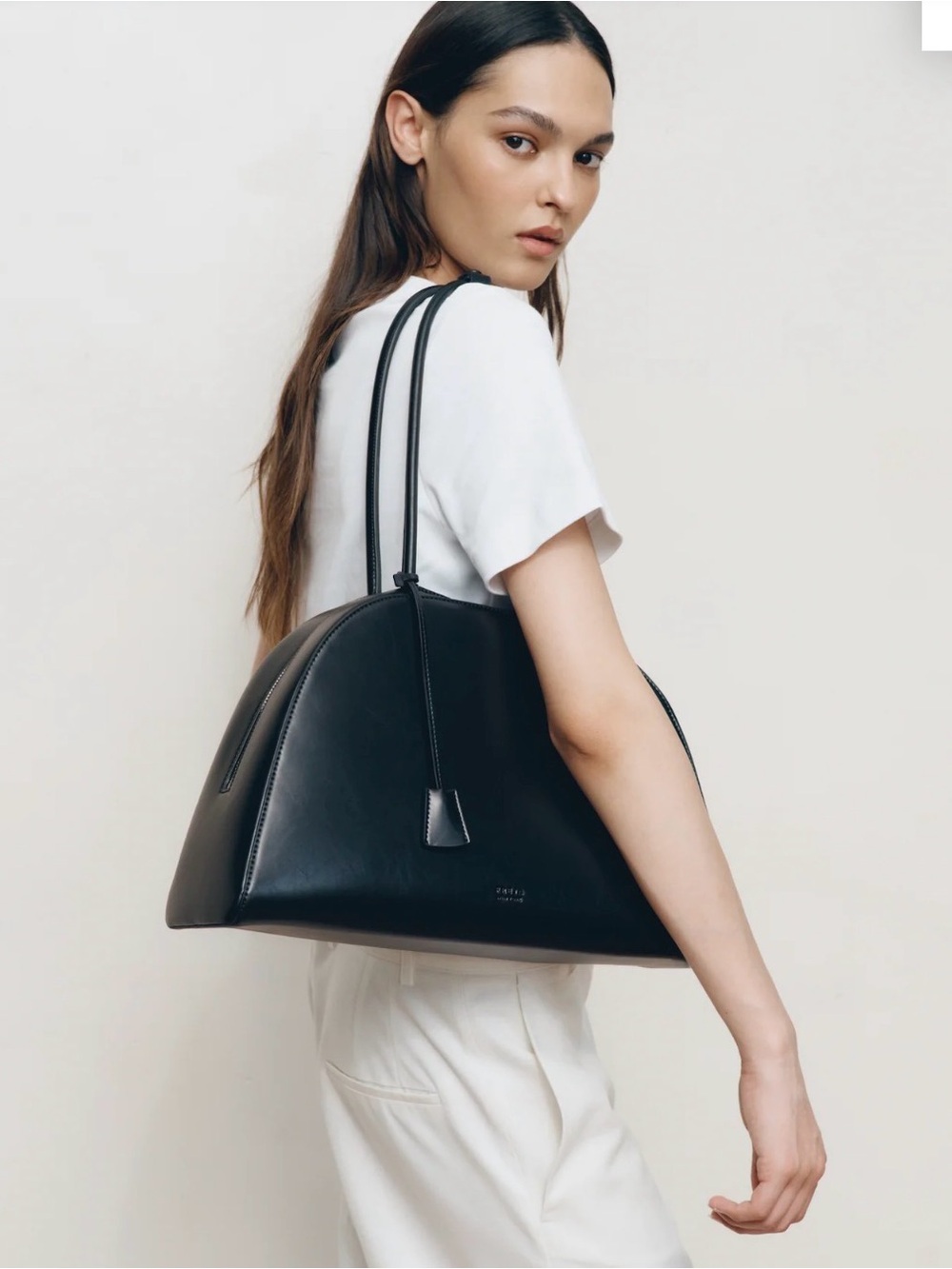 Freja Alma Bag Tall Black Gloss